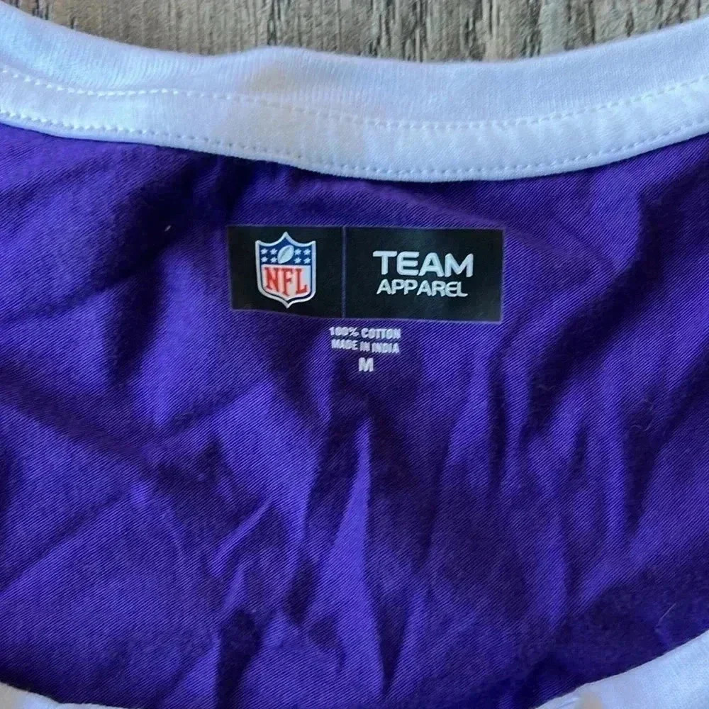 New Era Top Purple Minnesota Vikings Lace Up Short Sleeve Tee Shirt Size Medium - Picture 7 of 8